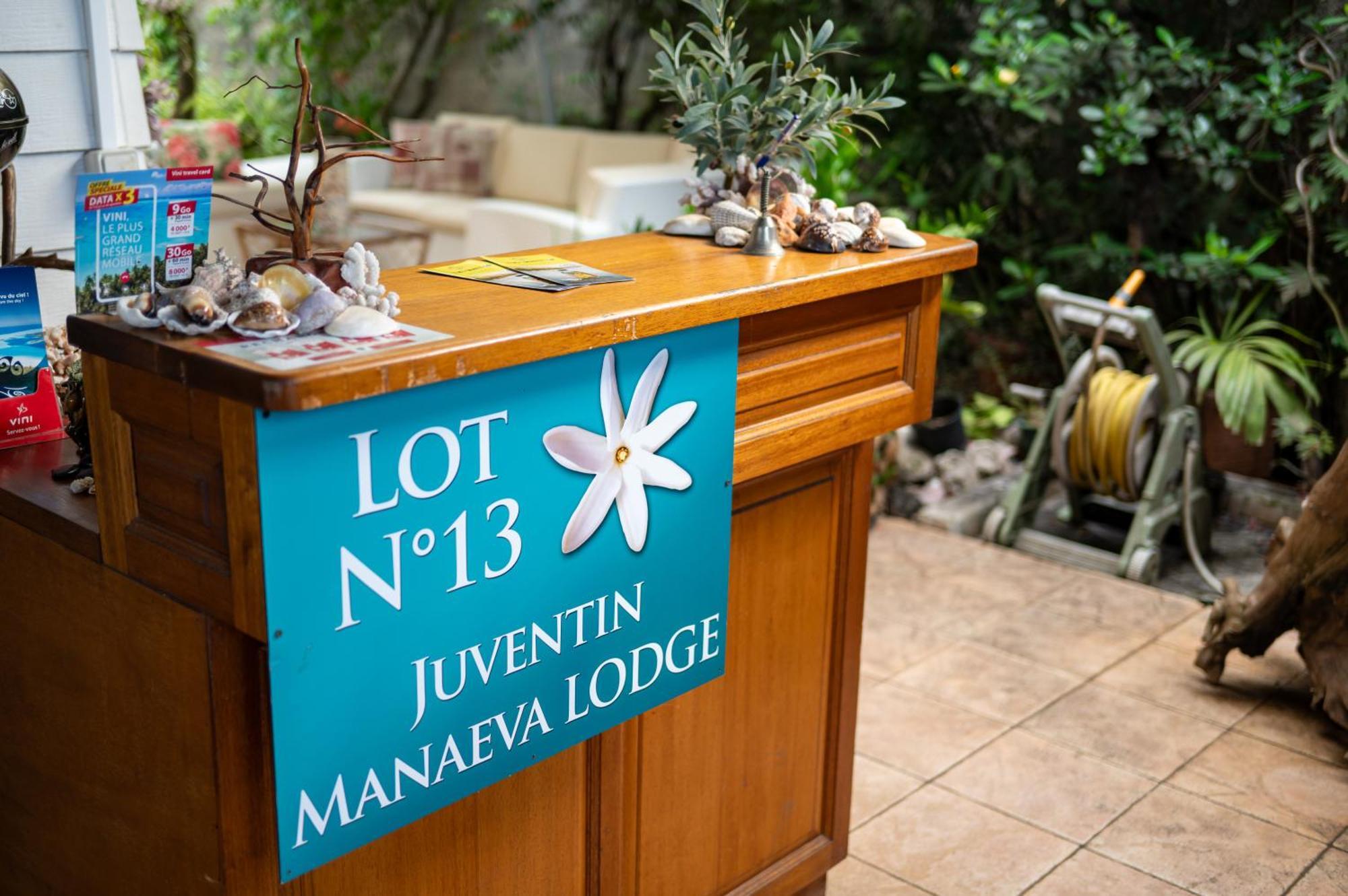 Manaeva Lodge パペーテ エクステリア 写真